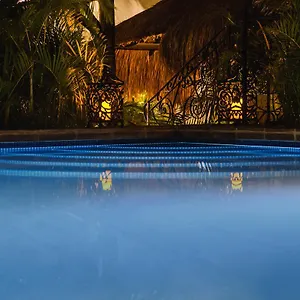 Hotell La Leyenda Boutique By Bunik